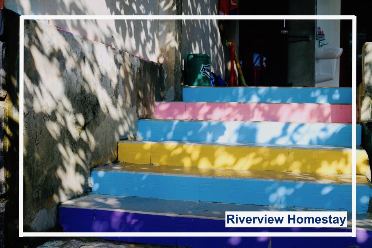 Riverview Homestay Dong Hoi Zewnętrze zdjęcie