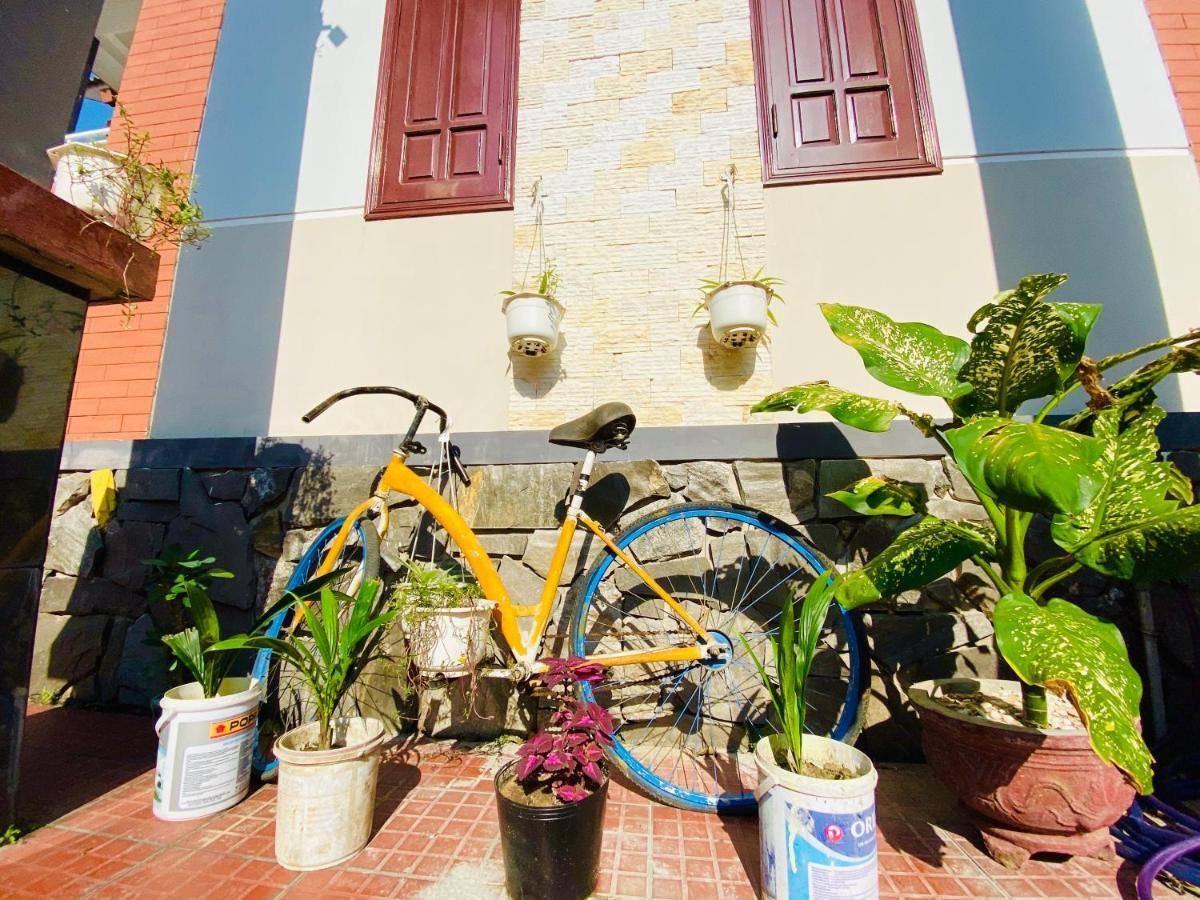 Riverview Homestay Dong Hoi Zewnętrze zdjęcie