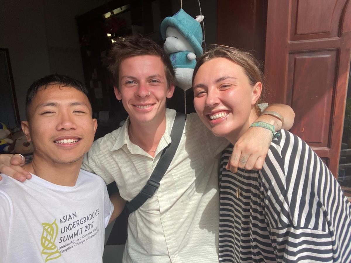 Riverview Homestay Dong Hoi Zewnętrze zdjęcie